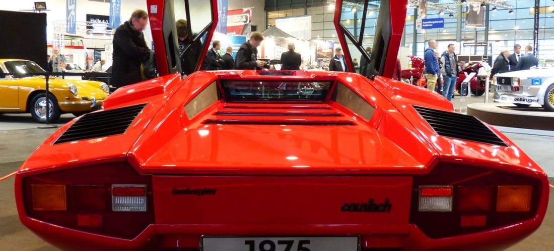 Oldtimer-Messe Oldtimer-Messen und Oldtimer-Events sind für jeden Oldtimer-Fan ein Highlight! Wir zeigen Ihnen die schönsten Veranstaltungen im Jahr 2022.