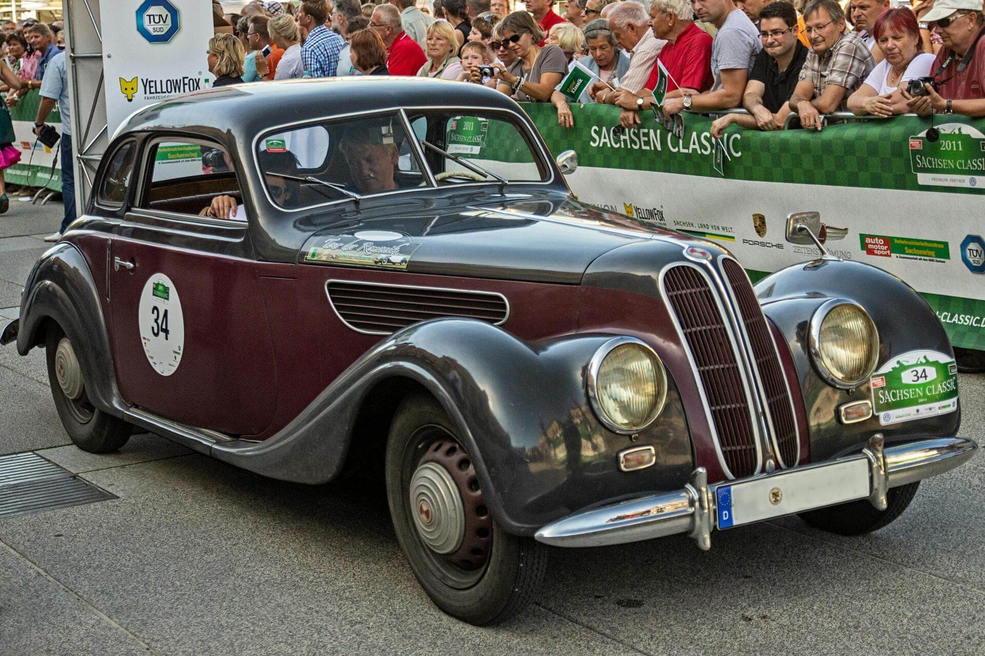 EMW bei Oldtimer-Rallye